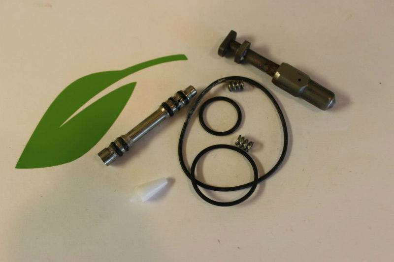 Graco 256526 Fusion CS Gun Cleaning Kit Spray Foam Systems