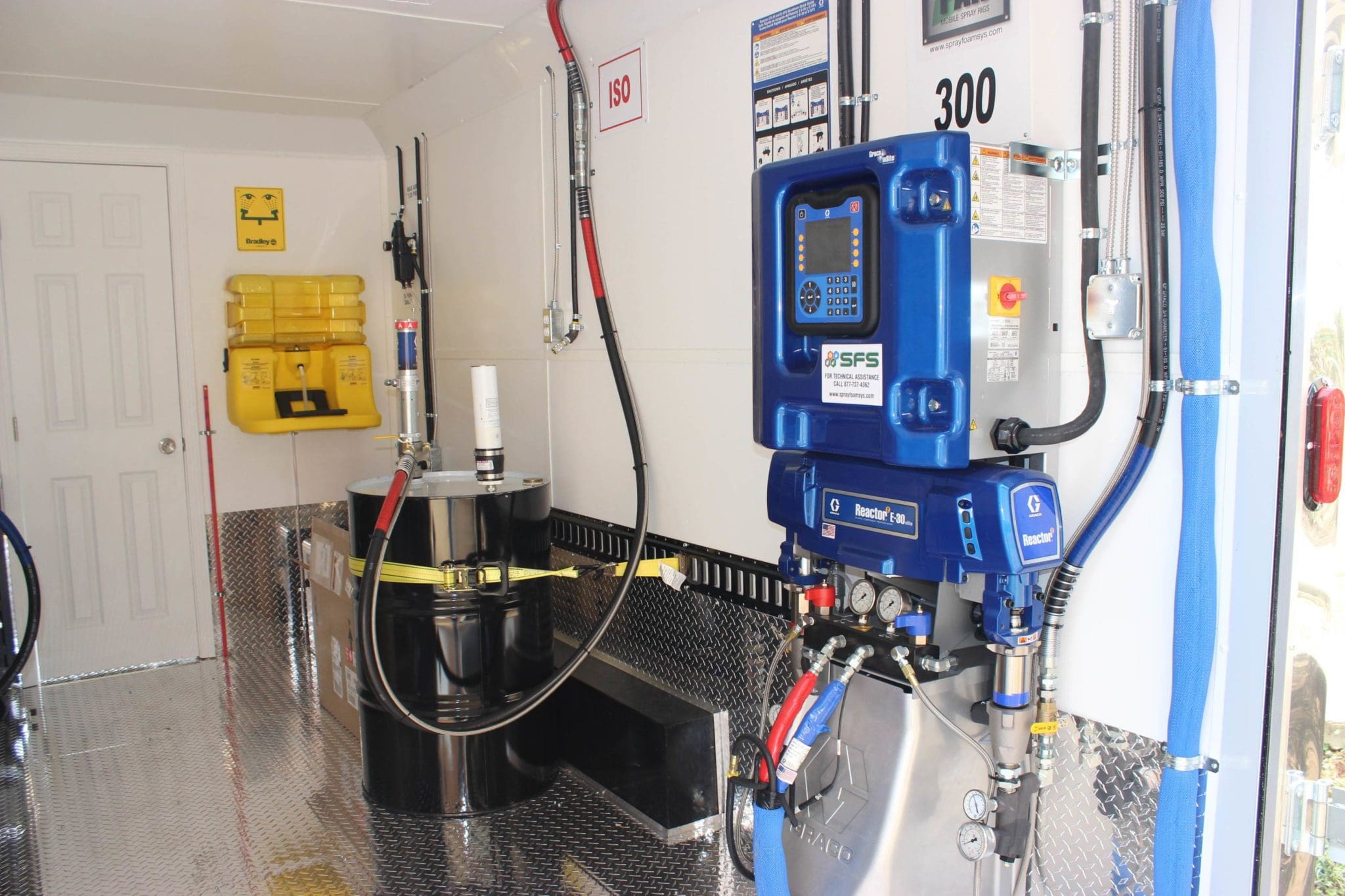 Spray Foam Rig Foam Insulation Graco Reactor E30 pmc gusmer propak