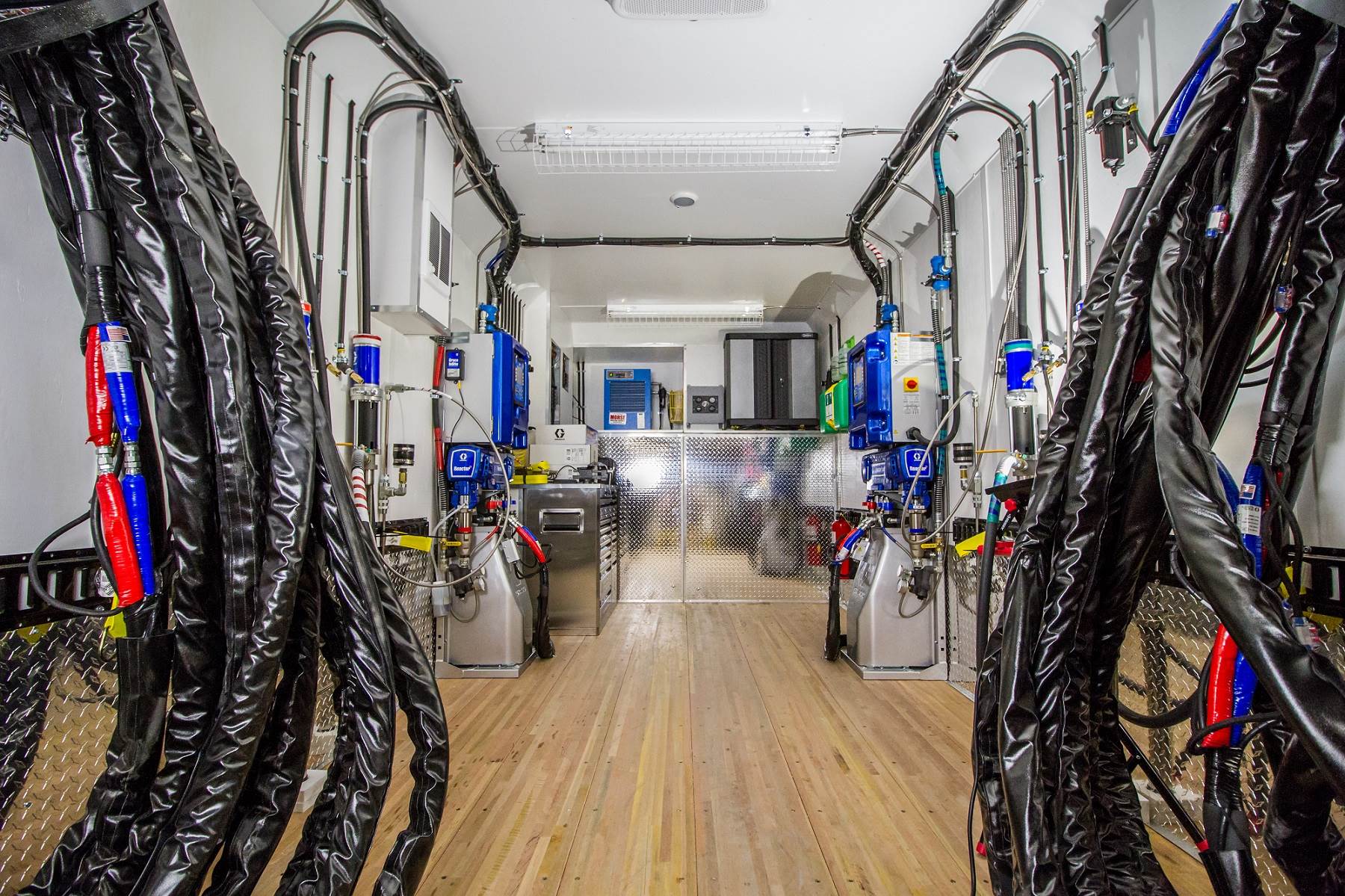 Rigs Mobile Spray Equipment Spray Foam Systems